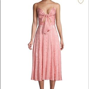 A antique pink dress for any occasion